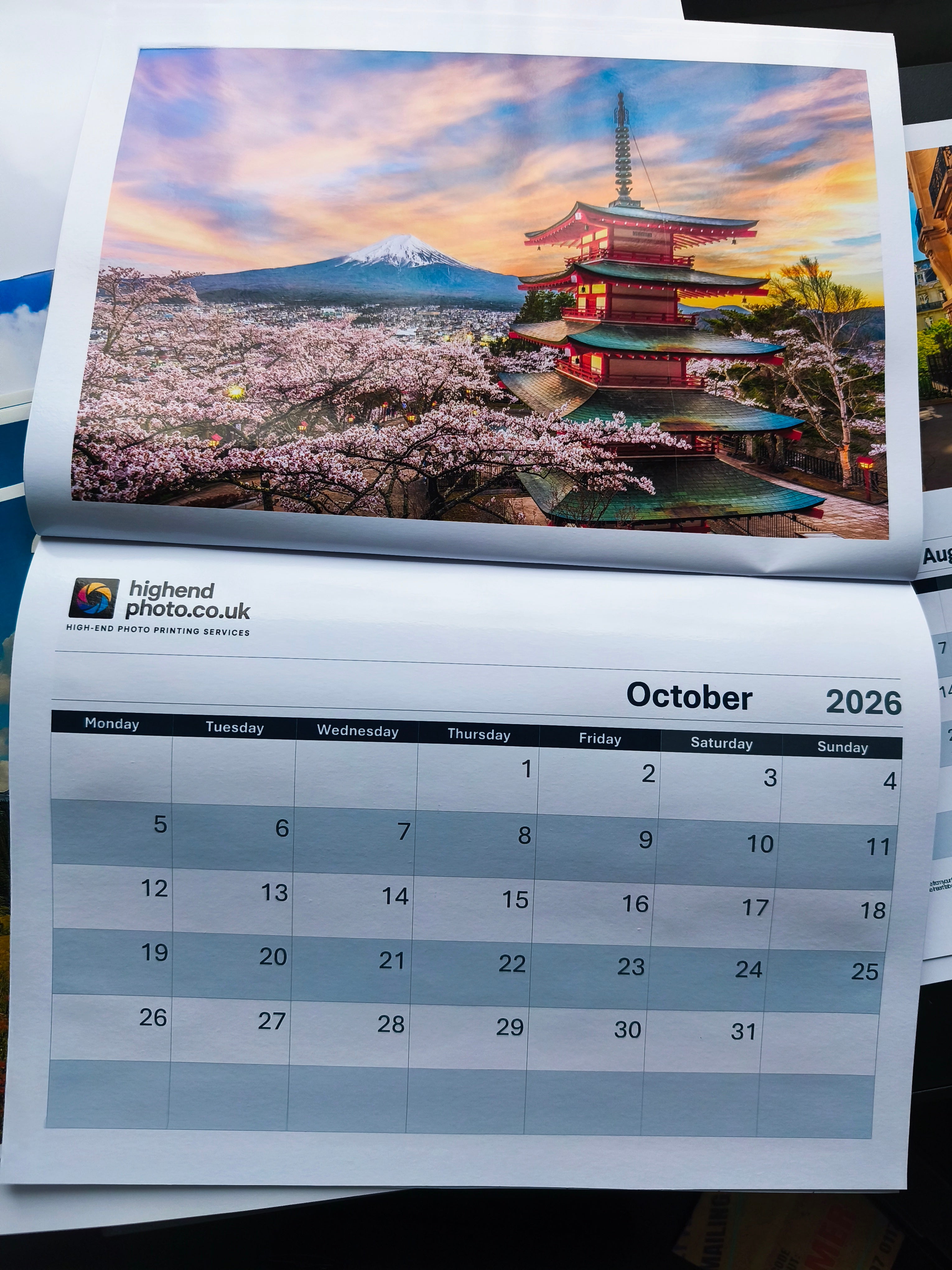 Personalised Photo Calendar A3 with High Resolution 14 photos 12x8"